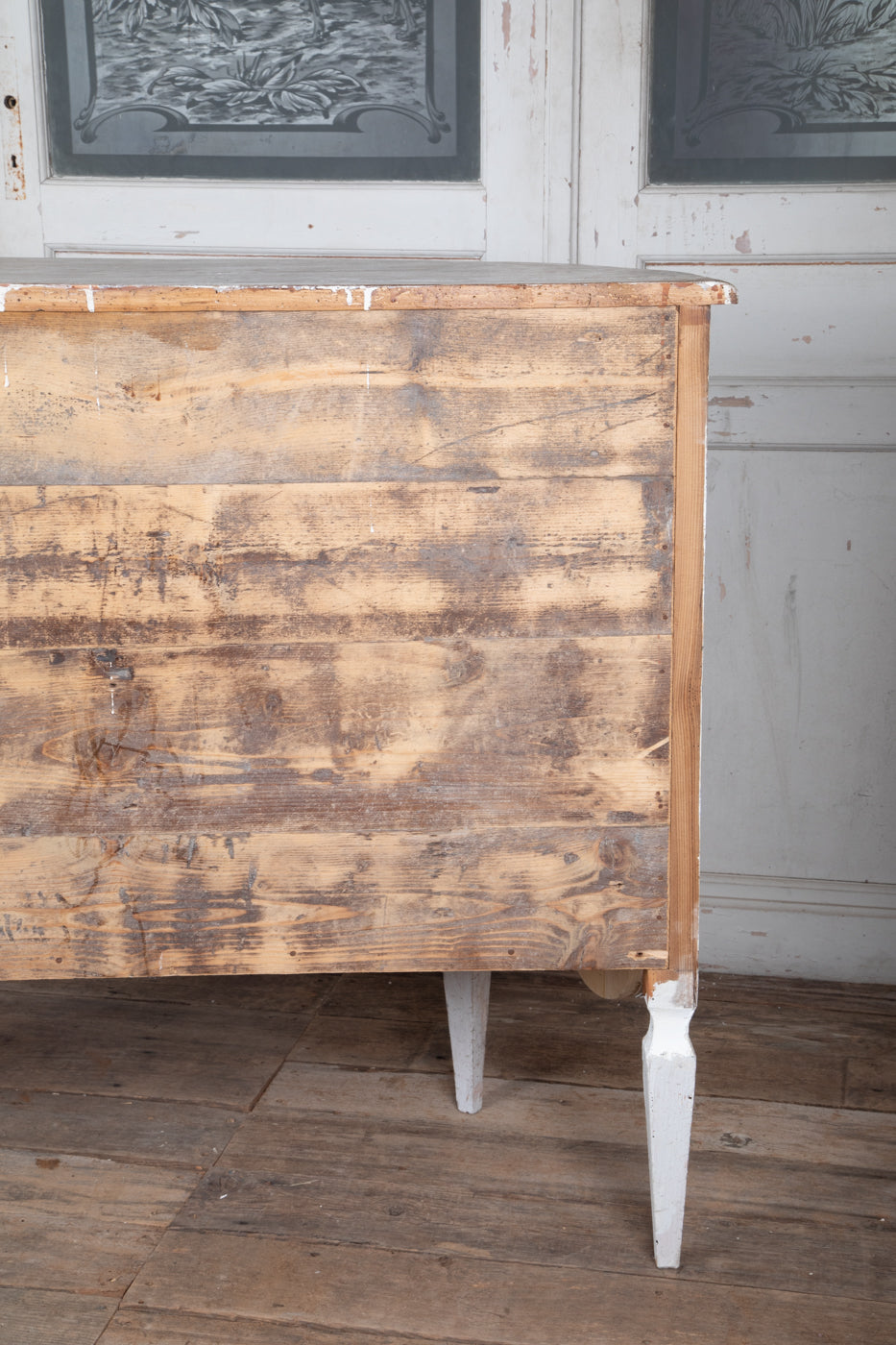 Exquisite Painted Bombe Sideboard